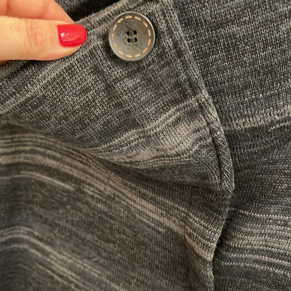 Roots cowl neck sweatshirt/jacket - Picture 2 of 3